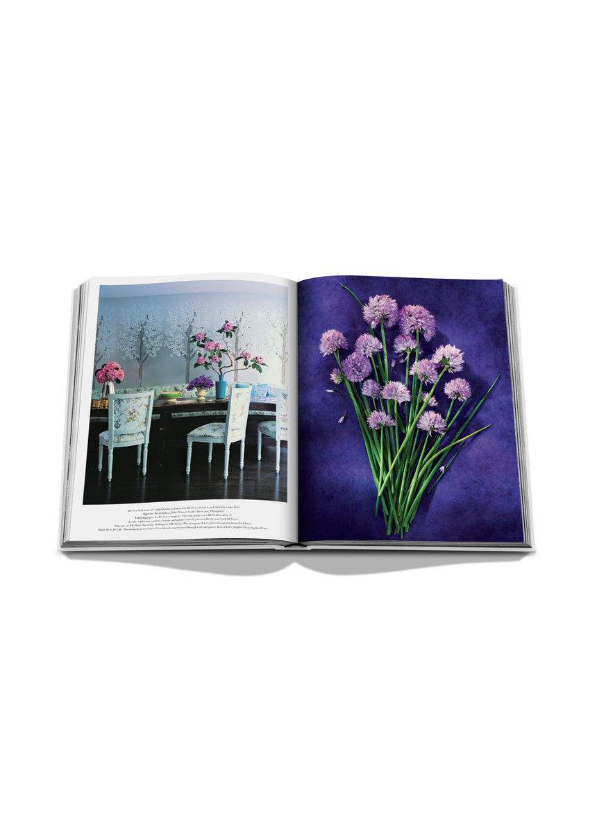Flowers: Art & Bouquets