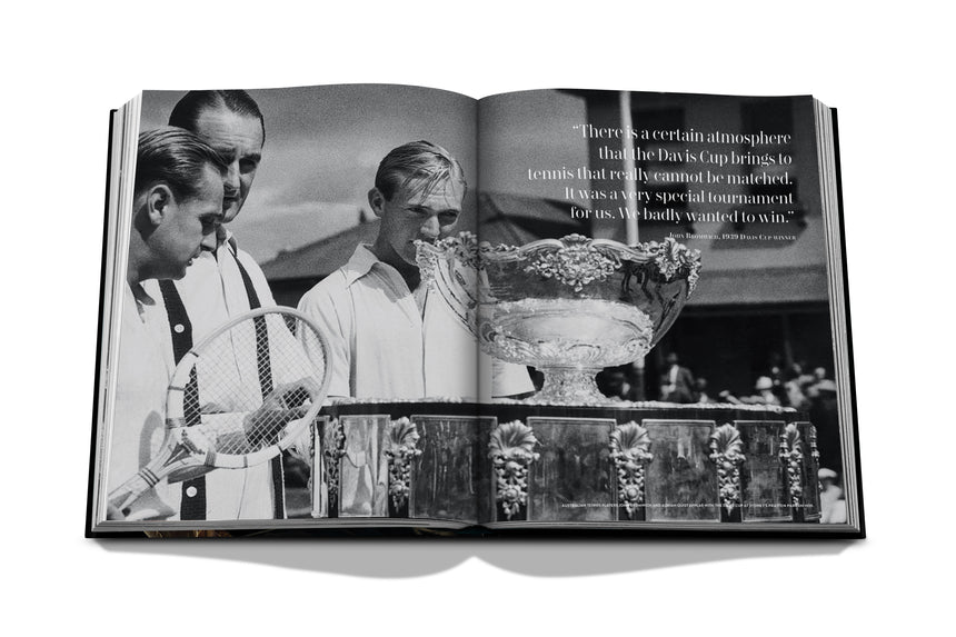 Louis Vuitton: Trophy Trunks