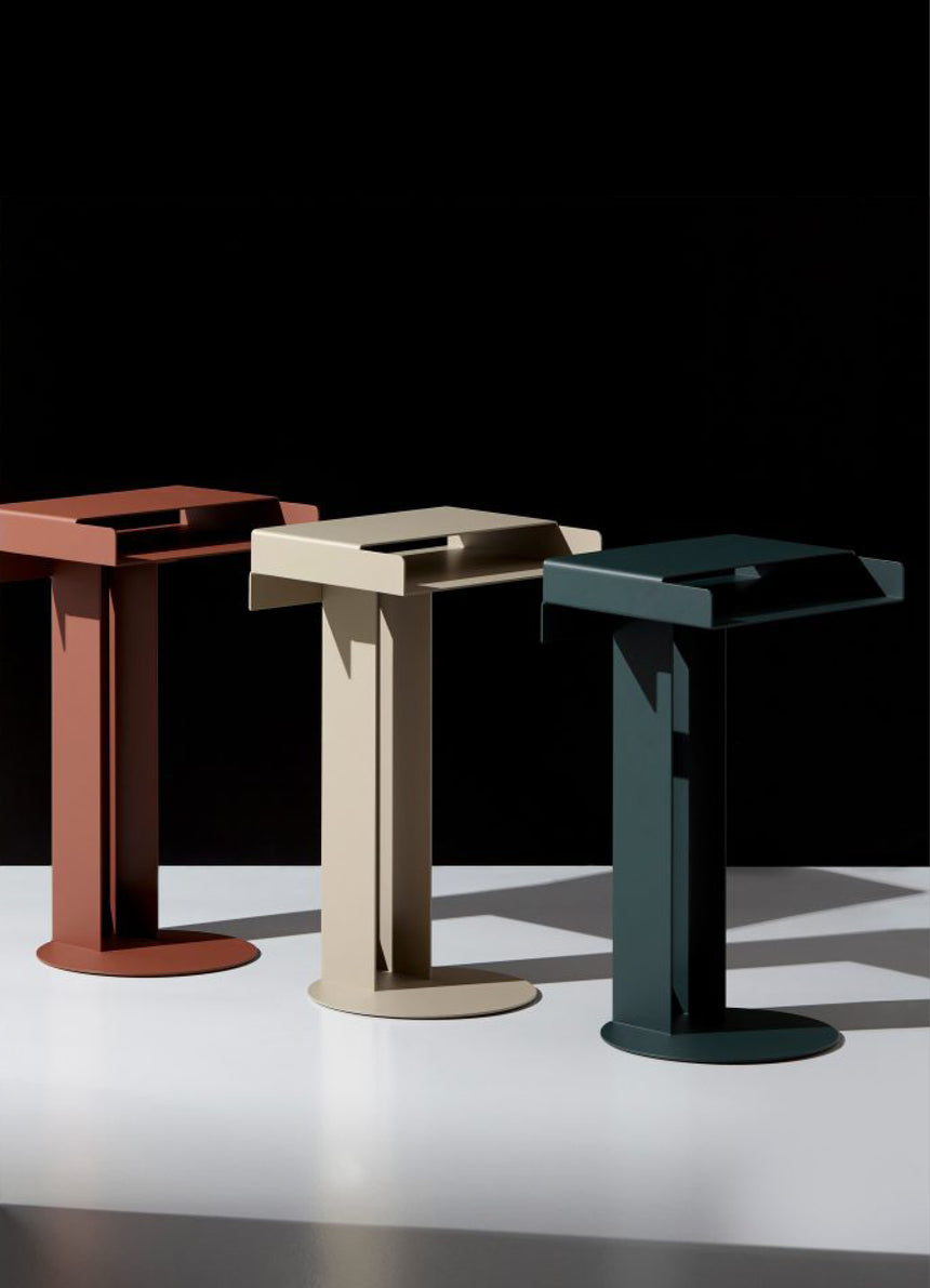 Meta Side Table Black