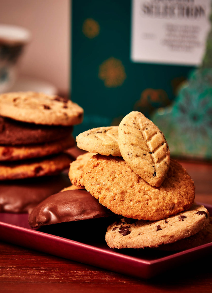 Christmas Biscuit Selection Tin 650g