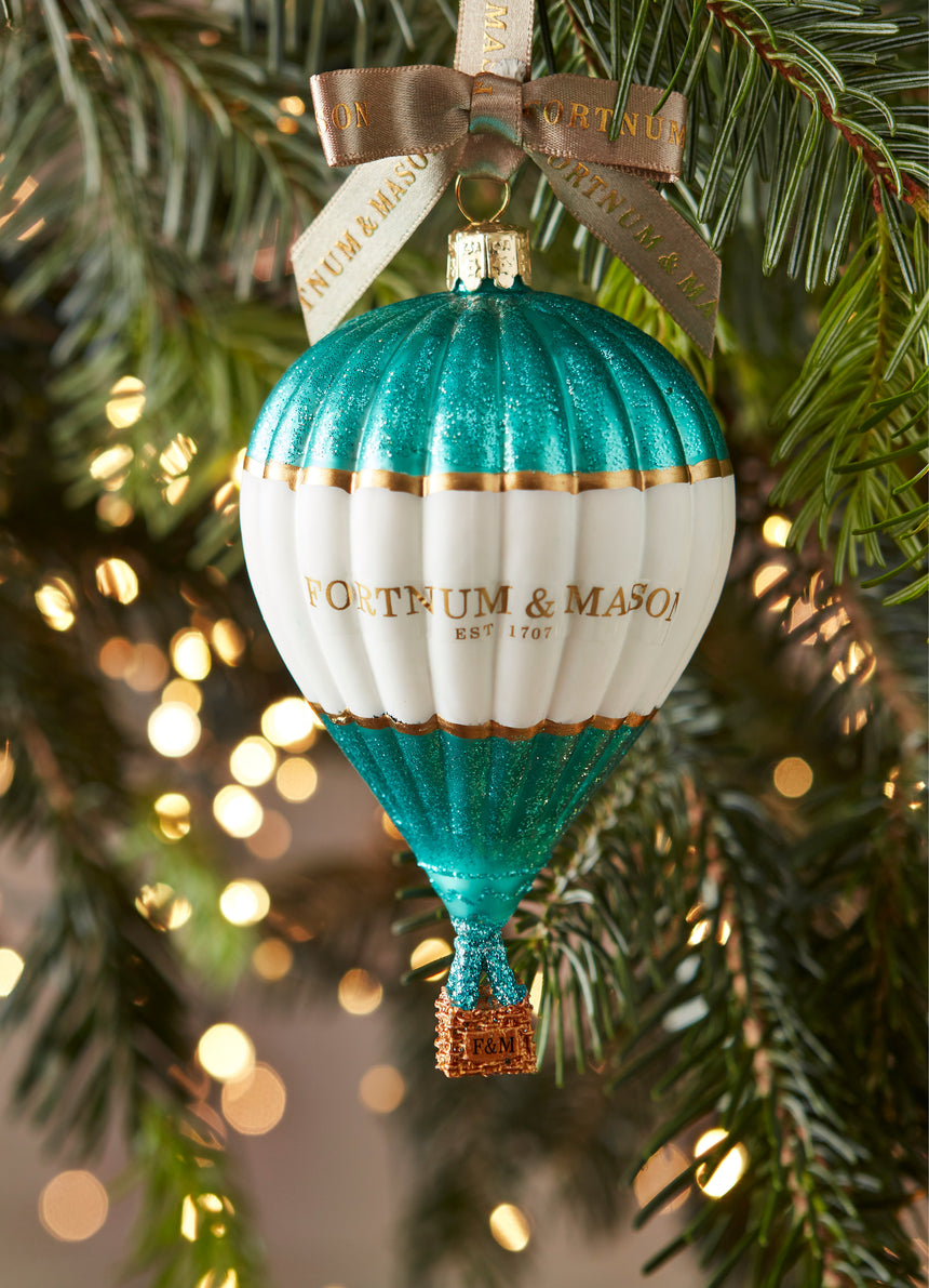 Christmas Black Tea Tin, 30 Silky Tea Bags