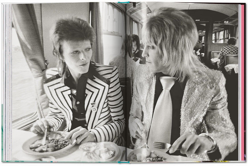 The Rise of David Bowie. 1972–1973 - Pocket Size Edition